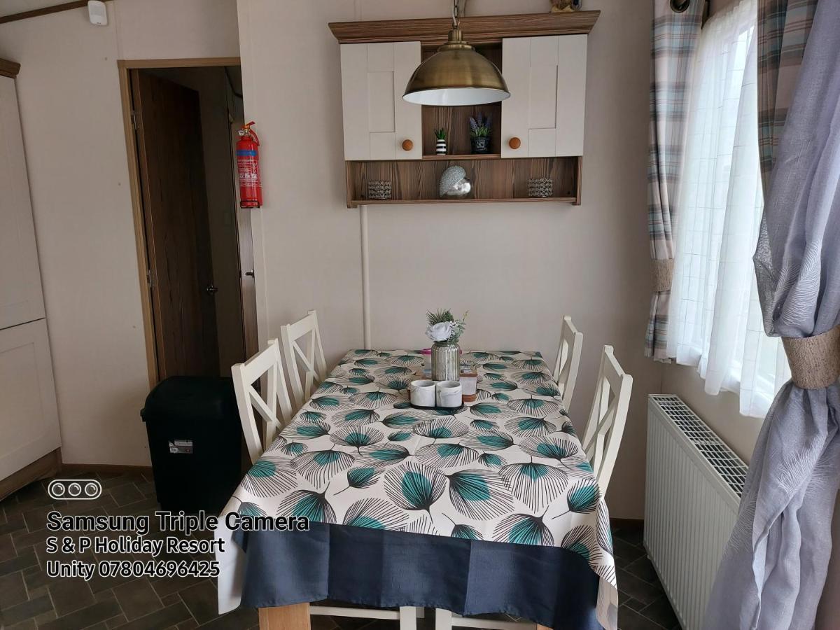 149 Holiday Resort Unity 3 Bedroom Passes Included Brean Buitenkant foto