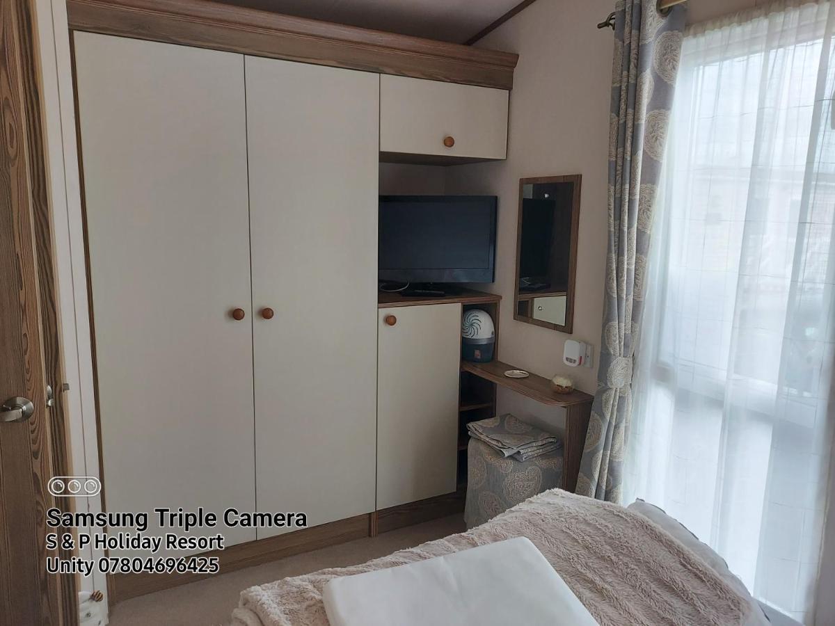 149 Holiday Resort Unity 3 Bedroom Passes Included Brean Buitenkant foto